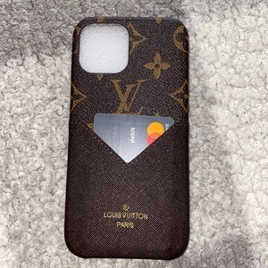 iPhone 12 Pro Max phone case with slot